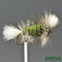 Shadows - Wulff Bomber - Olive foncé - Queue et aile blanc - Silver Badger Hackle