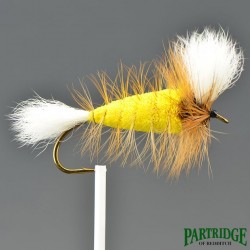 Shadows - Wulff Bomber - YELLOW - White Tail - Brown Hackle.