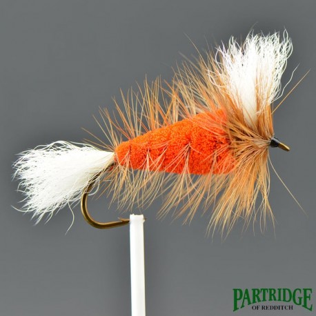 Shadows - Wulff Bomber - ORANGE - White Tail - Brown Hackle.